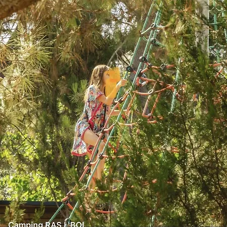 캠프장 Ras L'bol 오므또